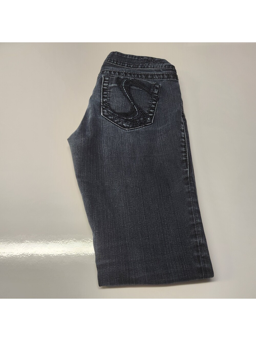 Vintage Silver Jeans Suki Size 29 Blue Jeans Designed in Canada Skinny